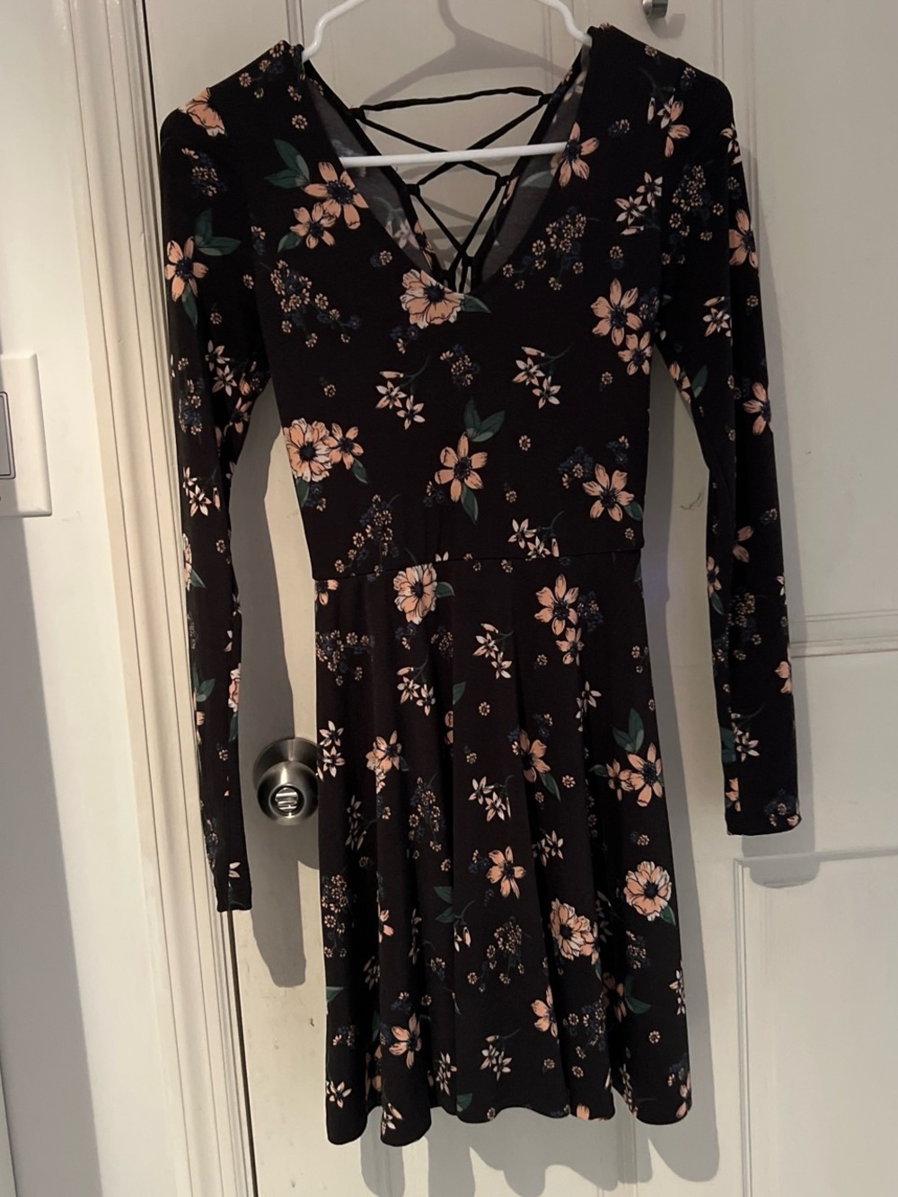 Aeropostale Black Floral Crisscross Long-Sleeve Skater Dress